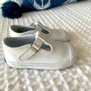 Keds White Velcro t strap